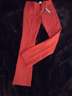New Express Women 2R Red Columnist Baby Boot Dress Pants Work Holiday Valentine